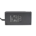 Punjač za laptop Asus 19V 9.5A (5.5*2.5) ugao 90