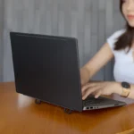 Dodatni podizaci za laptop Nillkin Bolster crni